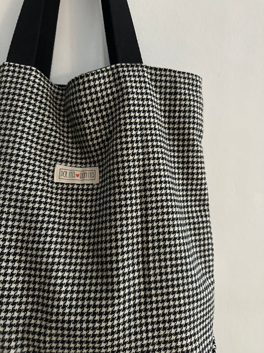 Tote guai basik “pata de gallo”