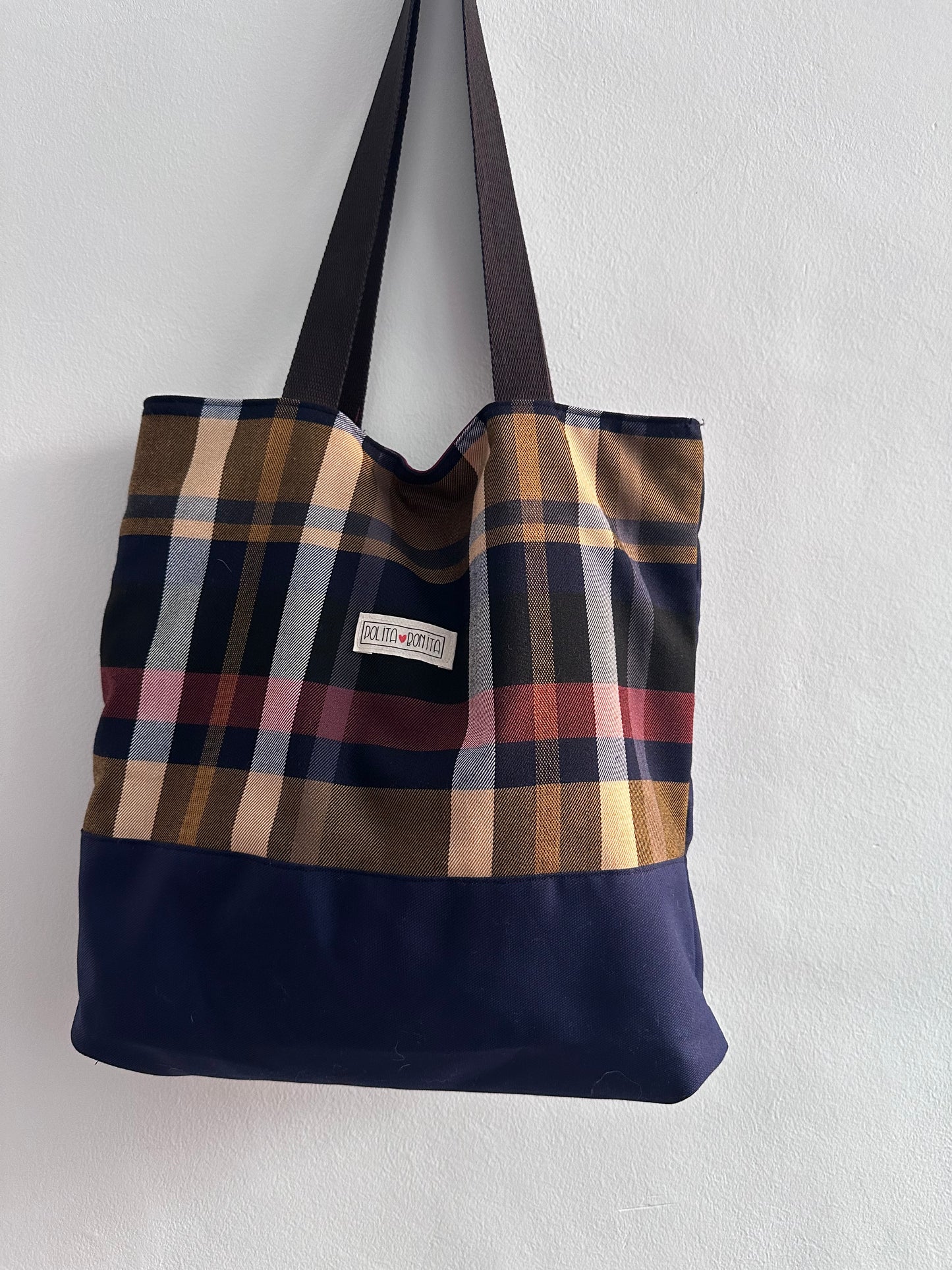 TOTE GUAI “HONDARRIBI”