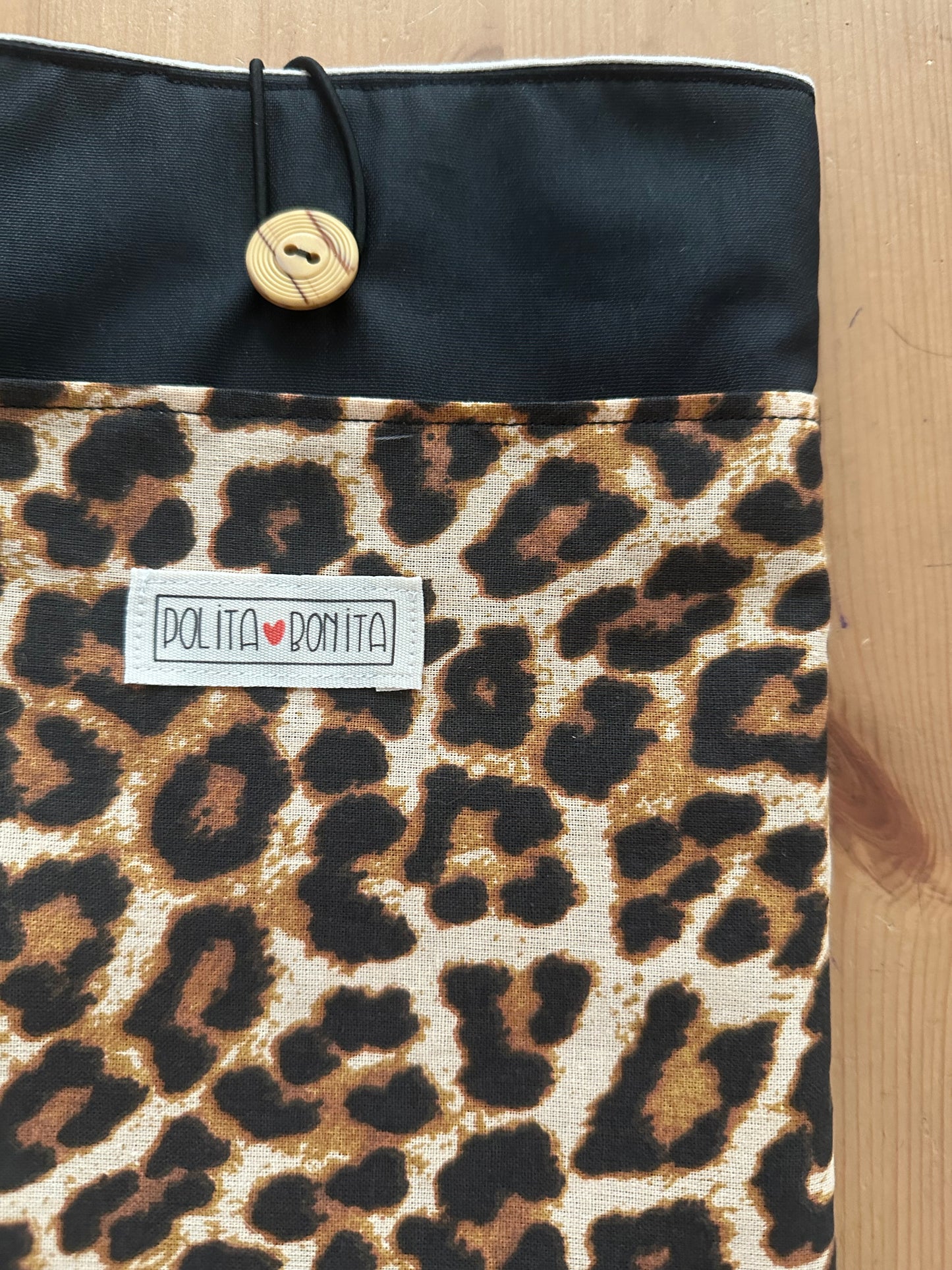 Funda libro grande/ipad “animal print”