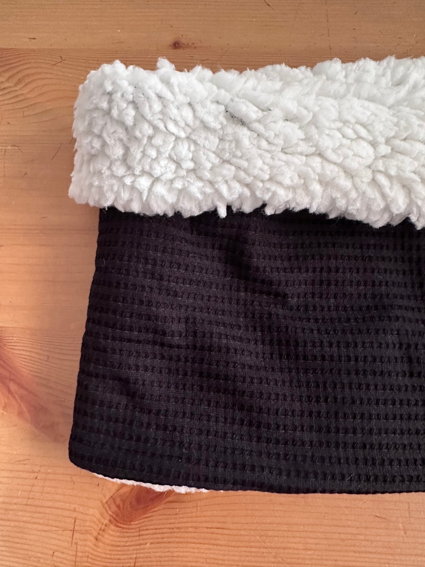 CUELLO FLU FLY INFANTIL “NEGRO”