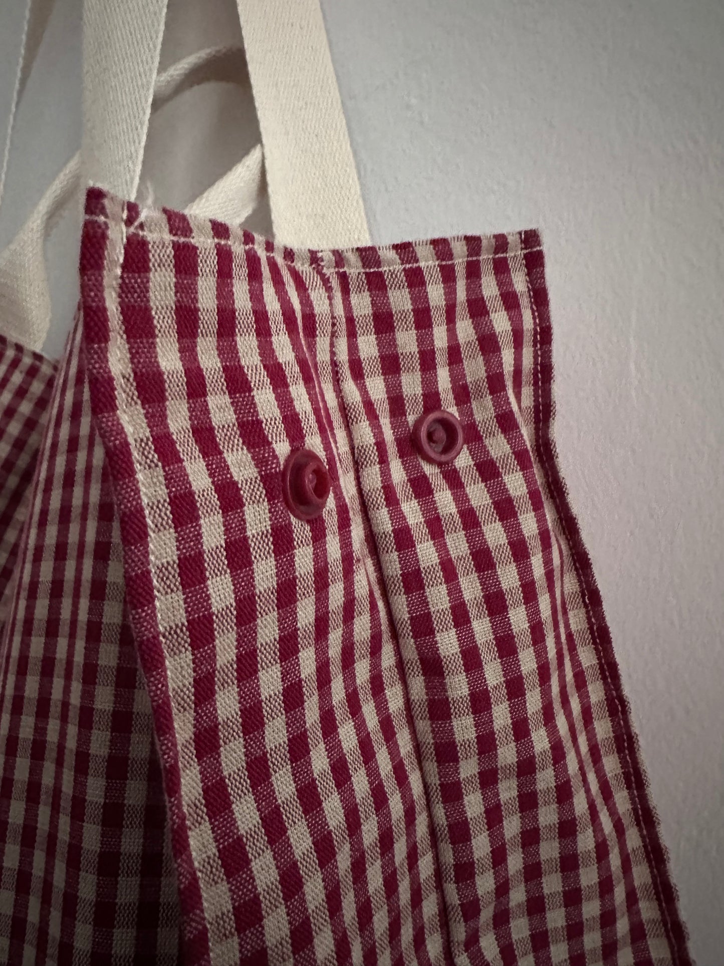 Bolso multiposición Kaixo “Mini Vichy Rojo” – Tradición, color y funcionalidad