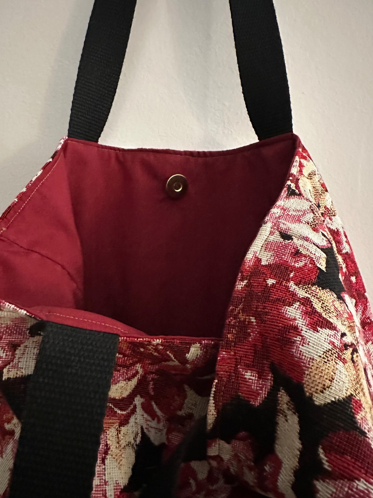Tote guai basik “loreak gorria”
