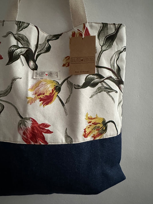 TOTE “udaberria” loreak gorria