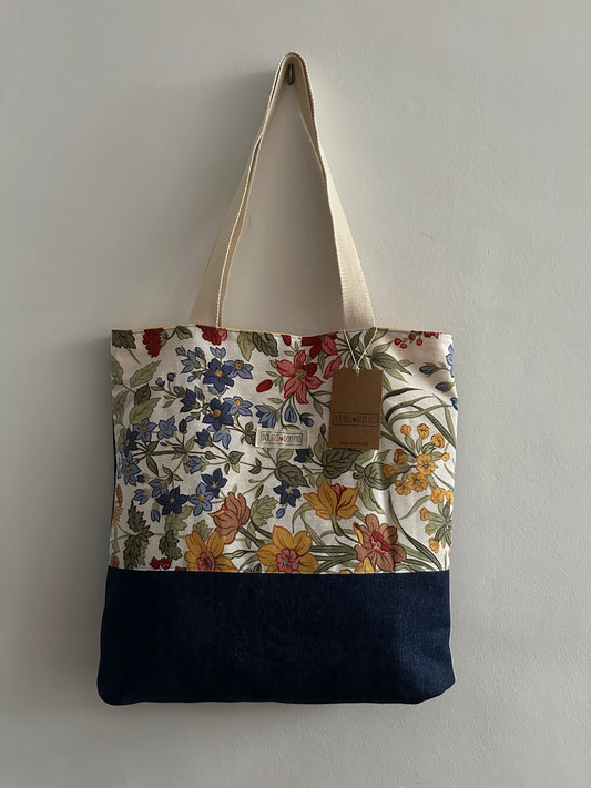 TOTE “udaberria” multi loreak
