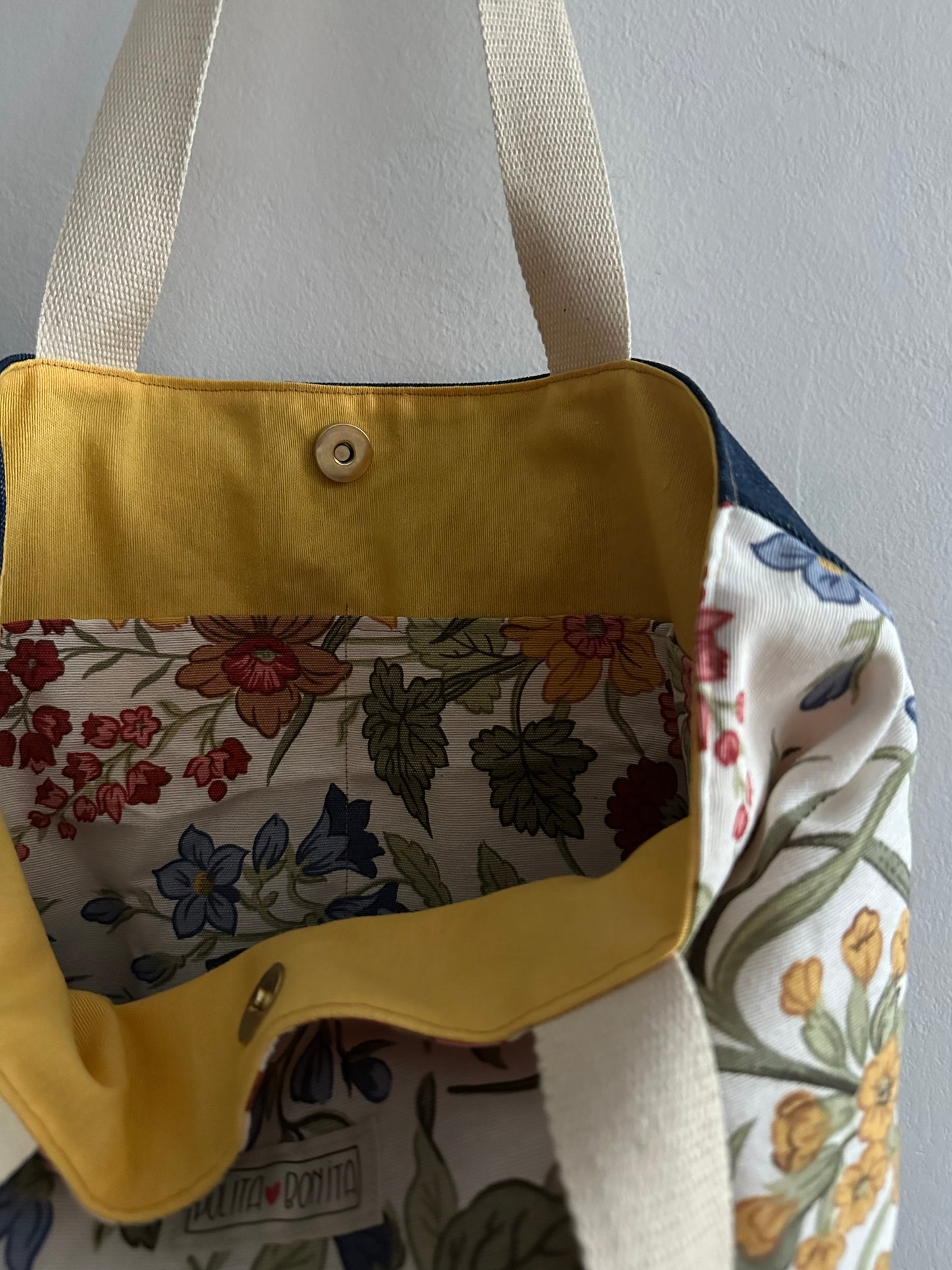 TOTE “udaberria” multi loreak