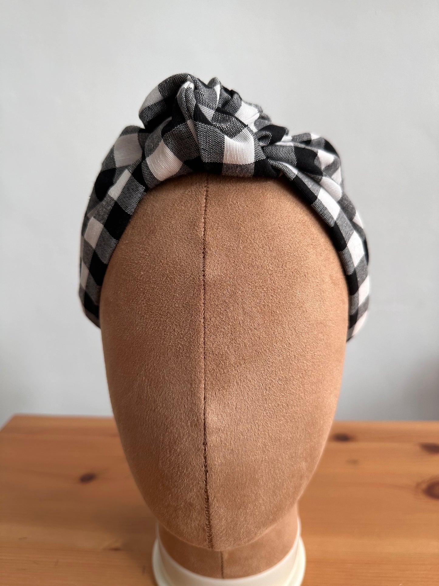 TURBANTE DIADEMA “VICHY BLANCO NEGRO”