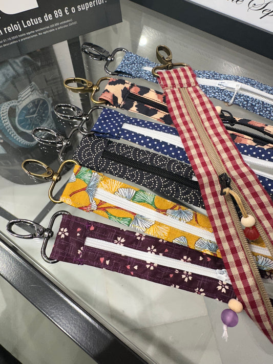 Porta chaquetas para bolso