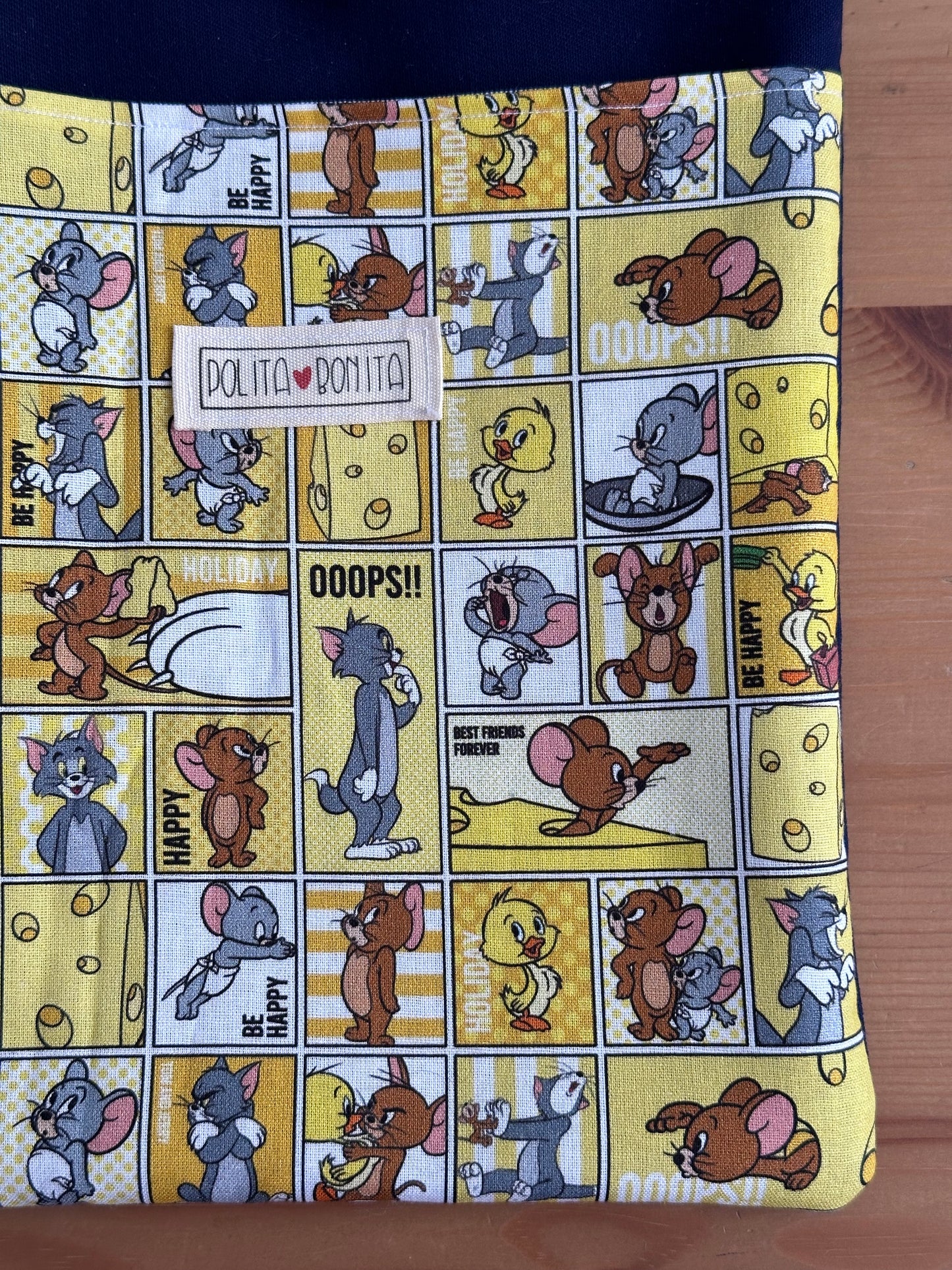 FUNDA LIBRO GRANDE/IPAD “TOM Y JERRY”