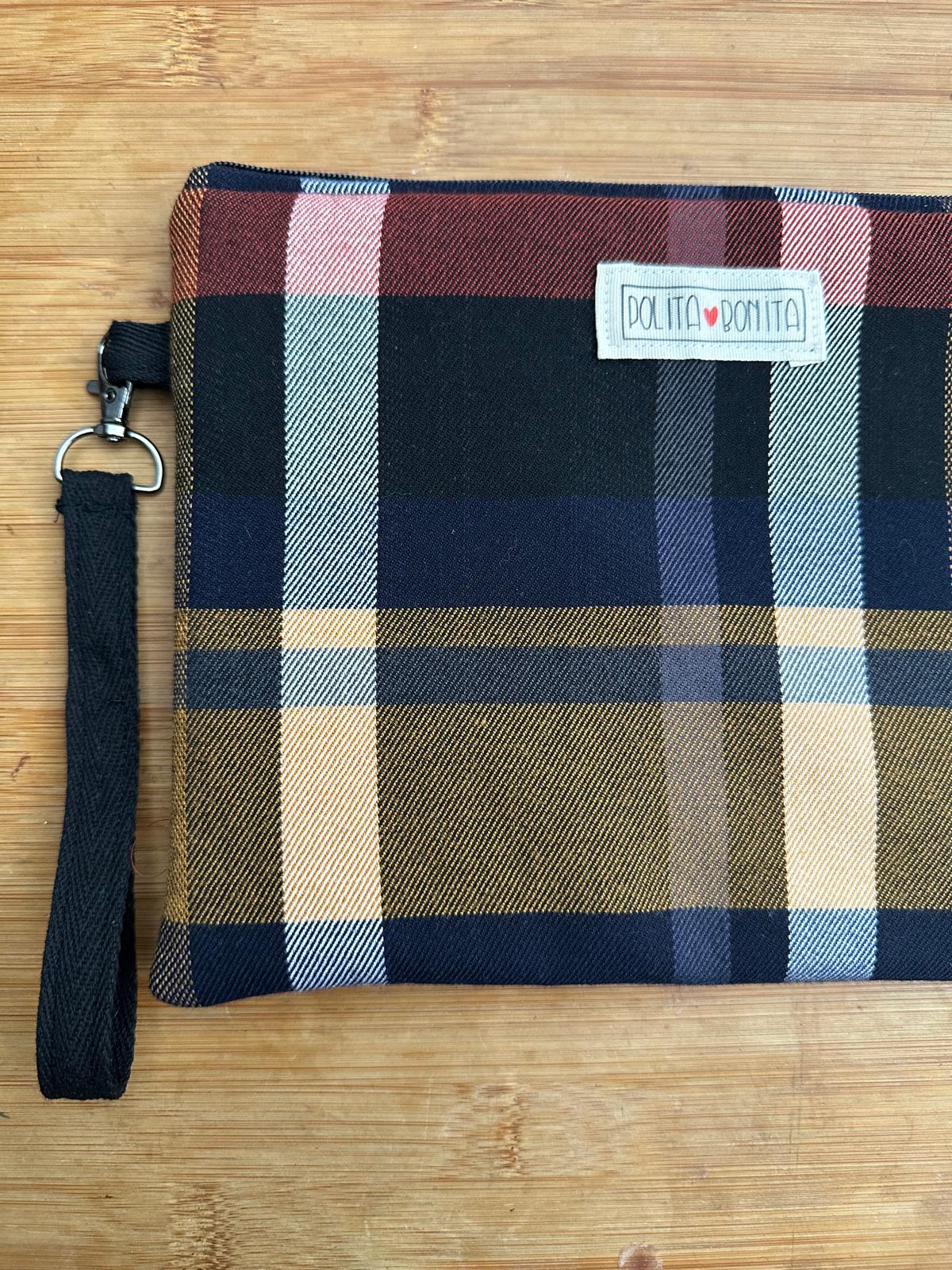 bolso de mano clutch "cuadors koloreak"